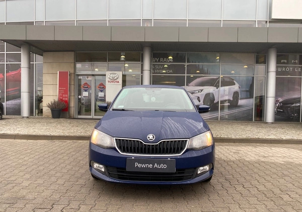 Skoda Fabia cena 37500 przebieg: 189105, rok produkcji 2018 z Kalisz małe 436